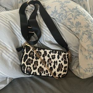 Jen co cheetah crossbody bag/shoulder bag